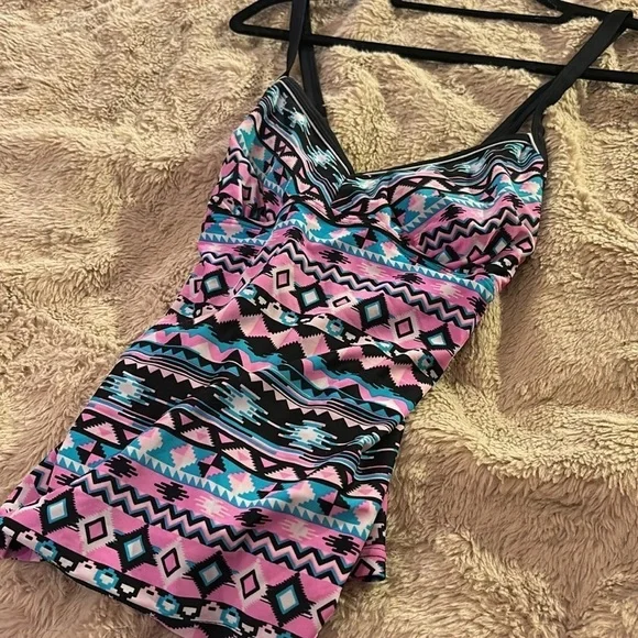 Southwest colorful print tankini top. - Picture 3 of 3